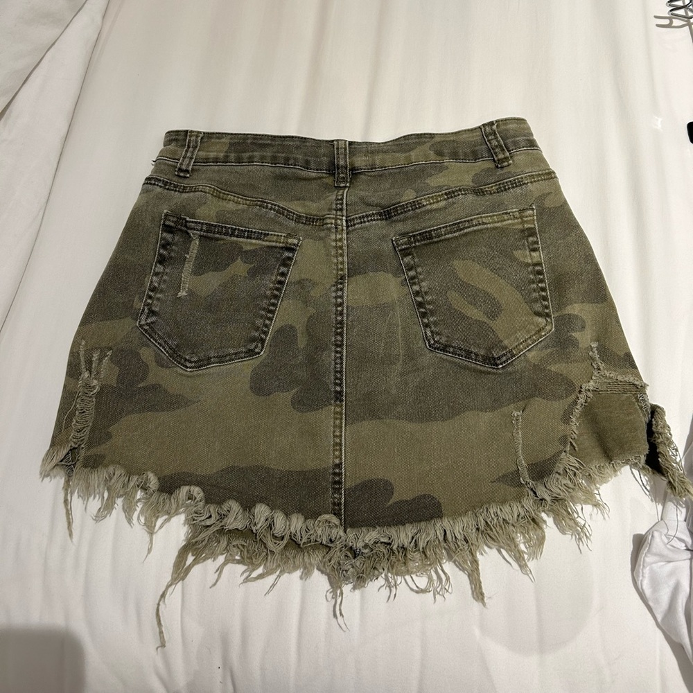 Dance & Marvel Camouflage Skirt (Size Small)